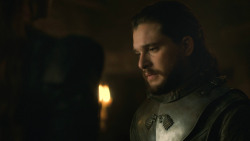 extant_GameOfThrones_8x01-Winterfell_4056