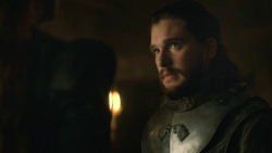 extant_GameOfThrones_8x01-Winterfell_4058