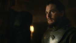 extant_GameOfThrones_8x01-Winterfell_4063