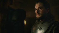 extant_GameOfThrones_8x01-Winterfell_4065