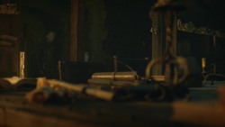 extant_GameOfThrones_8x01-Winterfell_4074