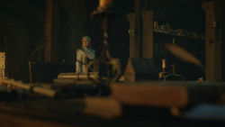 extant_GameOfThrones_8x01-Winterfell_4077