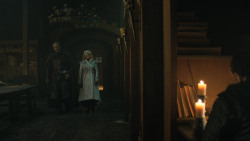 extant_GameOfThrones_8x01-Winterfell_4087