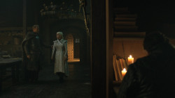 extant_GameOfThrones_8x01-Winterfell_4092