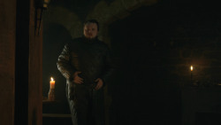 extant_GameOfThrones_8x01-Winterfell_4103