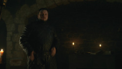 extant_GameOfThrones_8x01-Winterfell_4105