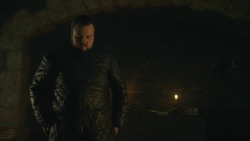 extant_GameOfThrones_8x01-Winterfell_4106