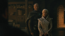extant_GameOfThrones_8x01-Winterfell_4109