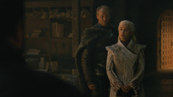 extant_GameOfThrones_8x01-Winterfell_4122