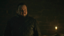 extant_GameOfThrones_8x01-Winterfell_4135