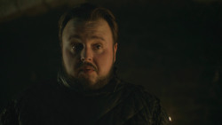 extant_GameOfThrones_8x01-Winterfell_4172
