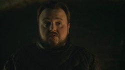 extant_GameOfThrones_8x01-Winterfell_4174