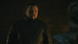 extant_GameOfThrones_8x01-Winterfell_4192