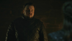 extant_GameOfThrones_8x01-Winterfell_4193