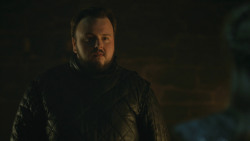 extant_GameOfThrones_8x01-Winterfell_4214
