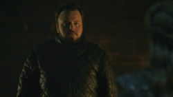 extant_GameOfThrones_8x01-Winterfell_4253