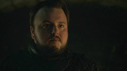extant_GameOfThrones_8x01-Winterfell_4289