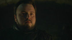 extant_GameOfThrones_8x01-Winterfell_4292