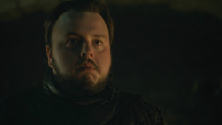 extant_GameOfThrones_8x01-Winterfell_4294