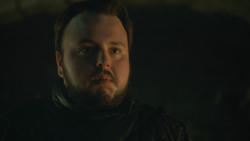 extant_GameOfThrones_8x01-Winterfell_4295