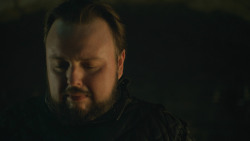 extant_GameOfThrones_8x01-Winterfell_4307