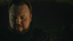 extant_GameOfThrones_8x01-Winterfell_4309