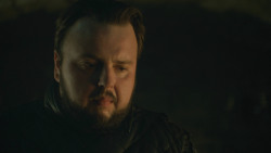 extant_GameOfThrones_8x01-Winterfell_4325