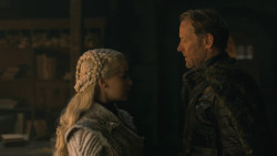 extant_GameOfThrones_8x01-Winterfell_4342
