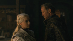 extant_GameOfThrones_8x01-Winterfell_4348