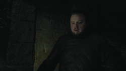 extant_GameOfThrones_8x01-Winterfell_4352