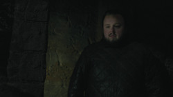 extant_GameOfThrones_8x01-Winterfell_4355