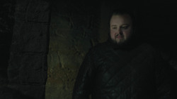 extant_GameOfThrones_8x01-Winterfell_4358
