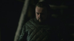 extant_GameOfThrones_8x01-Winterfell_4377