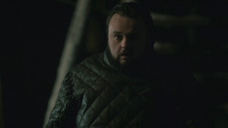 extant_GameOfThrones_8x01-Winterfell_4380