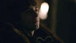 extant_GameOfThrones_8x01-Winterfell_4401