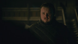 extant_GameOfThrones_8x01-Winterfell_4417