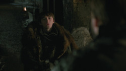extant_GameOfThrones_8x01-Winterfell_4422