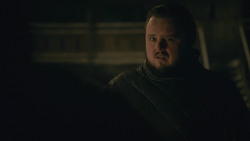 extant_GameOfThrones_8x01-Winterfell_4425