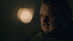 extant_GameOfThrones_8x01-Winterfell_4440