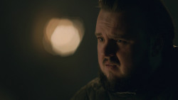 extant_GameOfThrones_8x01-Winterfell_4444