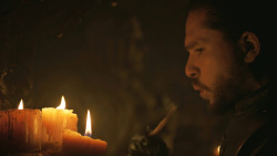 extant_GameOfThrones_8x01-Winterfell_4464