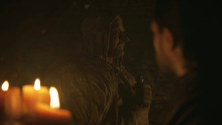extant_GameOfThrones_8x01-Winterfell_4470