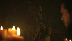 extant_GameOfThrones_8x01-Winterfell_4474