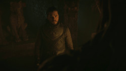 extant_GameOfThrones_8x01-Winterfell_4481