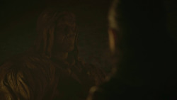 extant_GameOfThrones_8x01-Winterfell_4491