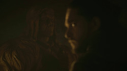 extant_GameOfThrones_8x01-Winterfell_4496