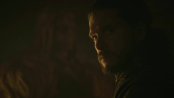 extant_GameOfThrones_8x01-Winterfell_4497
