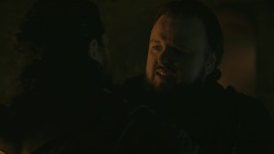 extant_GameOfThrones_8x01-Winterfell_4529