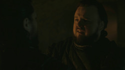extant_GameOfThrones_8x01-Winterfell_4530