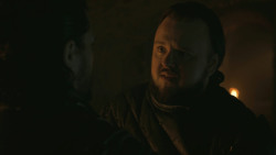 extant_GameOfThrones_8x01-Winterfell_4535